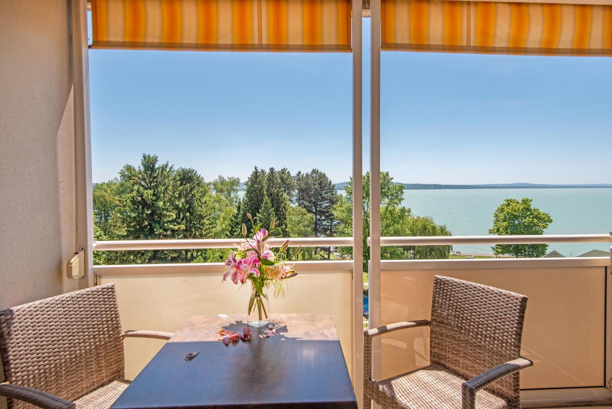 Hotel Club Tihany Eksteriør bilde