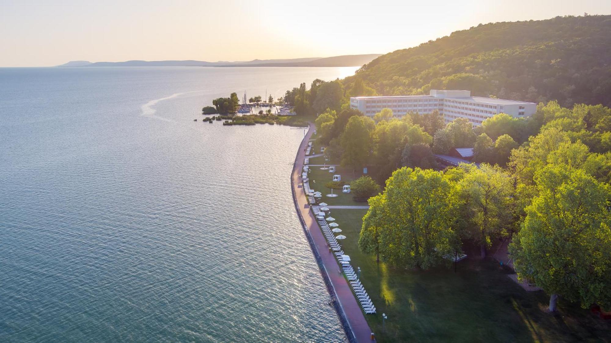 Hotel Club Tihany Eksteriør bilde