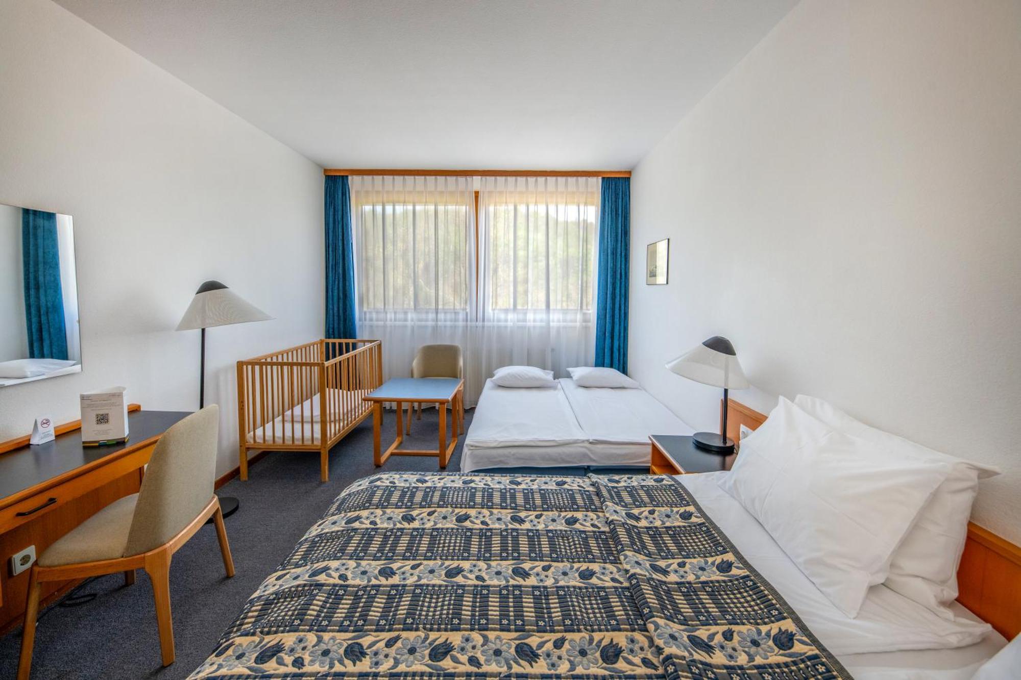 Hotel Club Tihany Eksteriør bilde